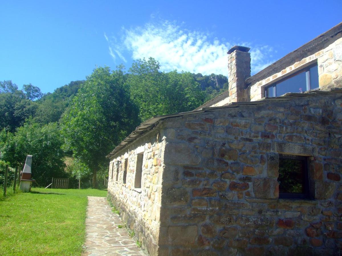 Las Hayucas San Roque de Riomiera Exterior photo